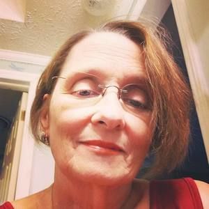 Meet your Posher, Vicki